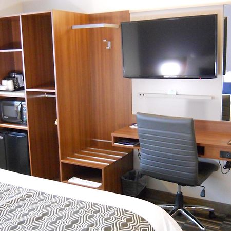 Microtel Inn & Suites Sault-Sainte-Marie Extérieur photo